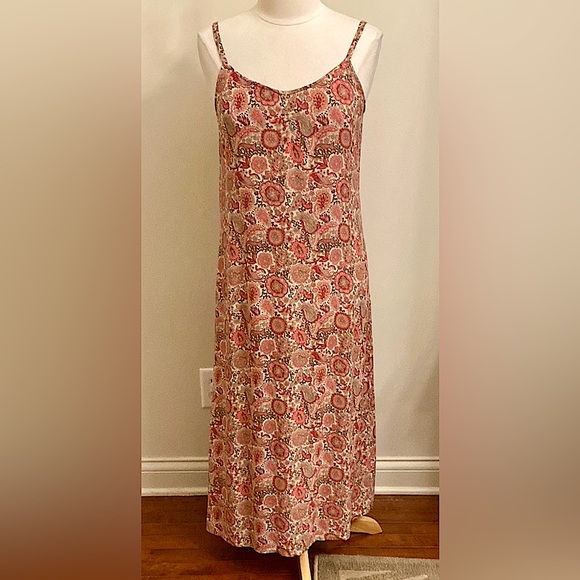 Old Navy Dresses & Skirts - Old Navy Tan Red Paisley Floral Print Sweetheart Neck Sleeveless Maxi Dress SZ 8